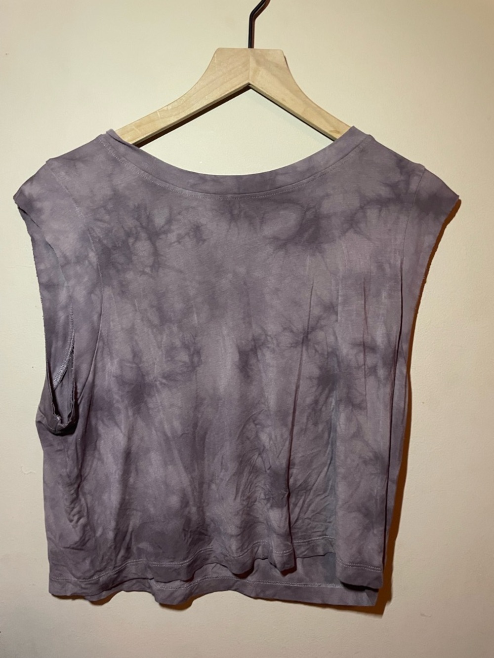 Sleeveless Tie-Dye Muscle Tank Top large